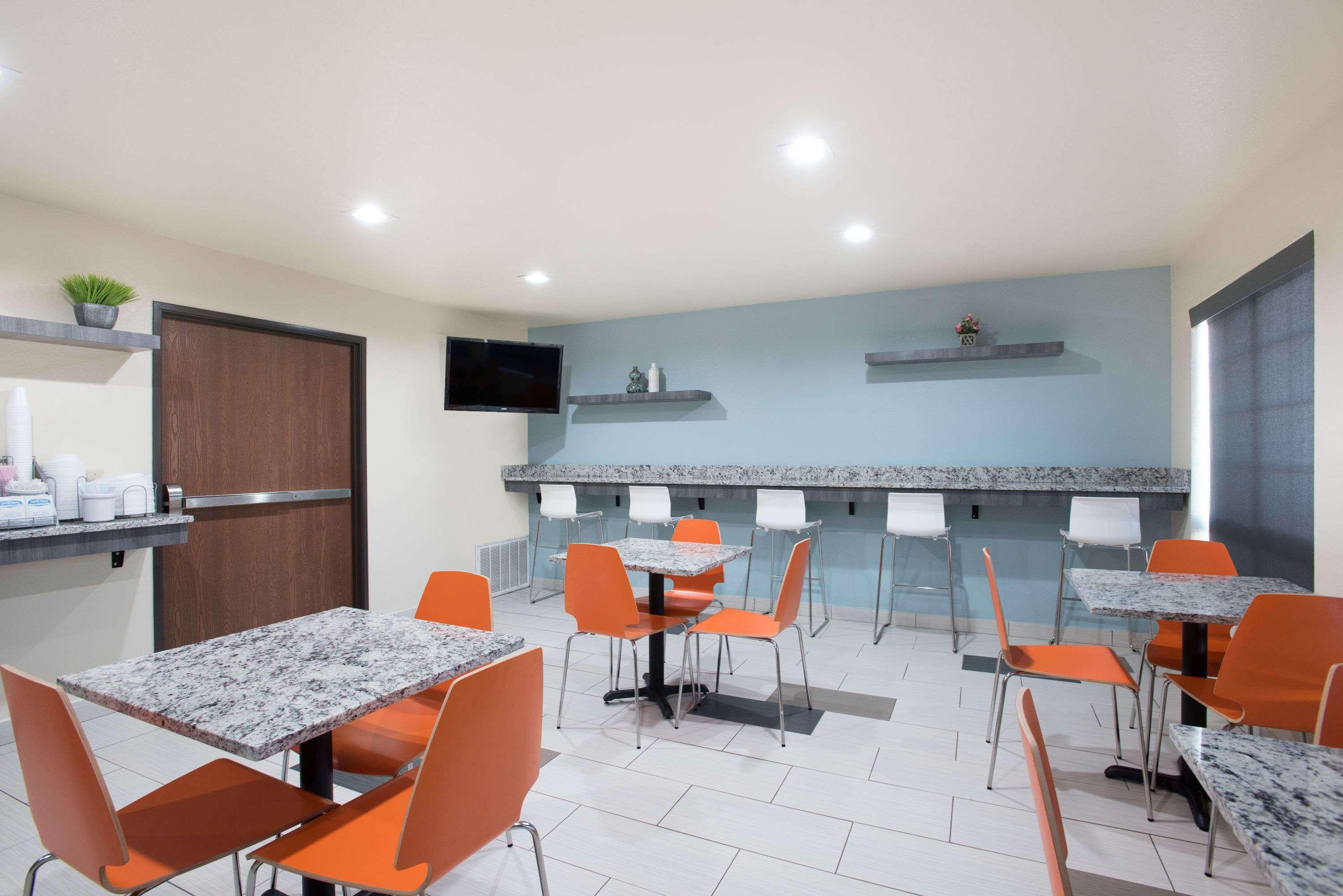 ซูเปอร์ 8 บาย วินด์แฮม แคลร์มอร์ โอคลาโฮมา Motel Claremore ภายนอก รูปภาพ