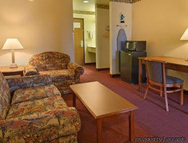 ซูเปอร์ 8 บาย วินด์แฮม แคลร์มอร์ โอคลาโฮมา Motel Claremore ภายนอก รูปภาพ